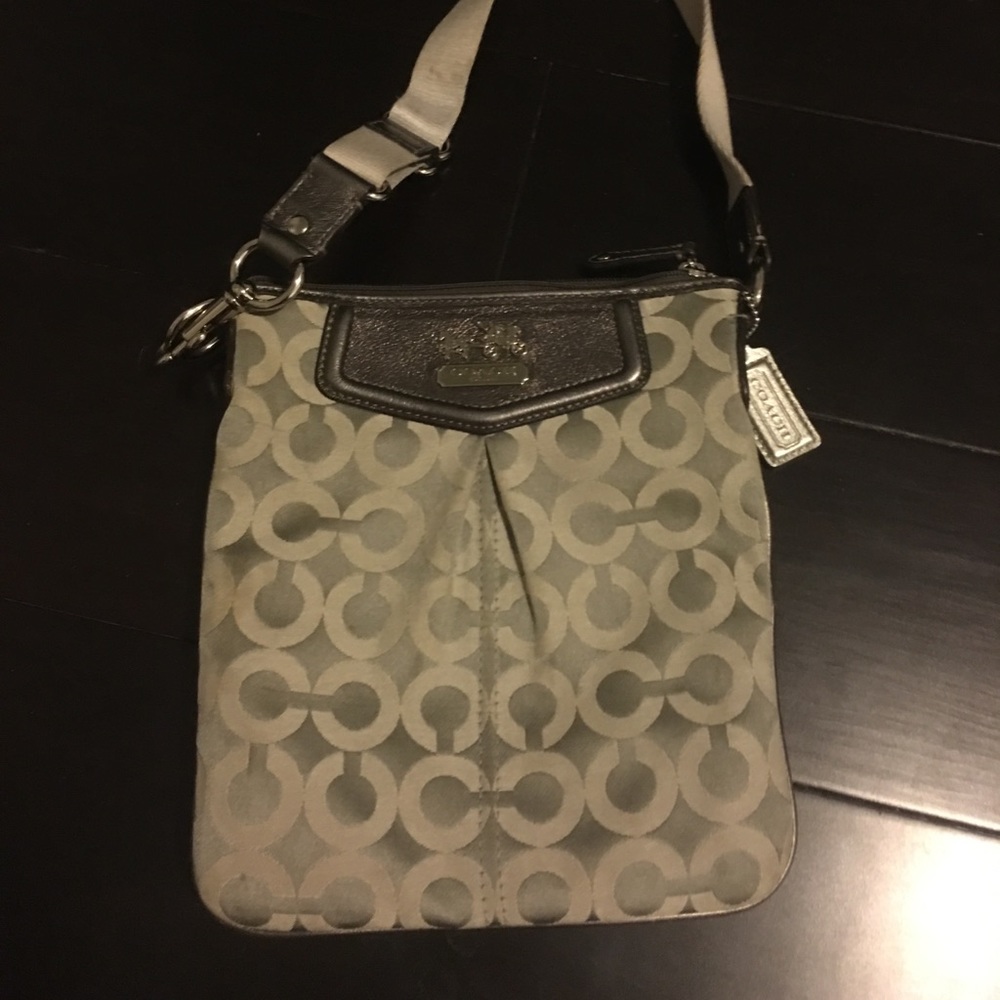 Coach purse crossbody